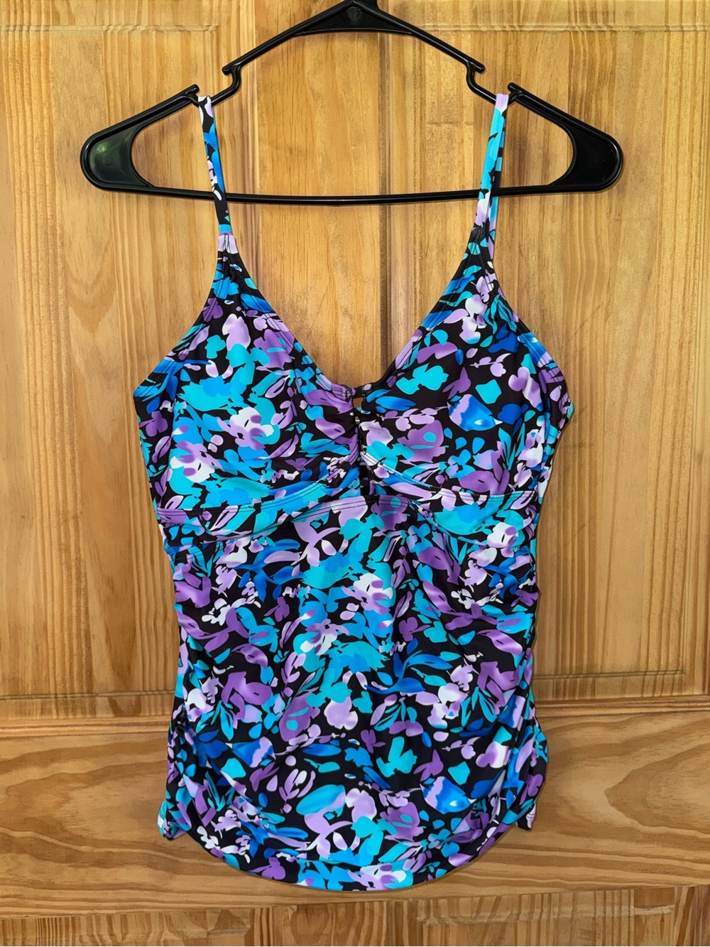 RELLECIGA Women's Ruched Tankini Top